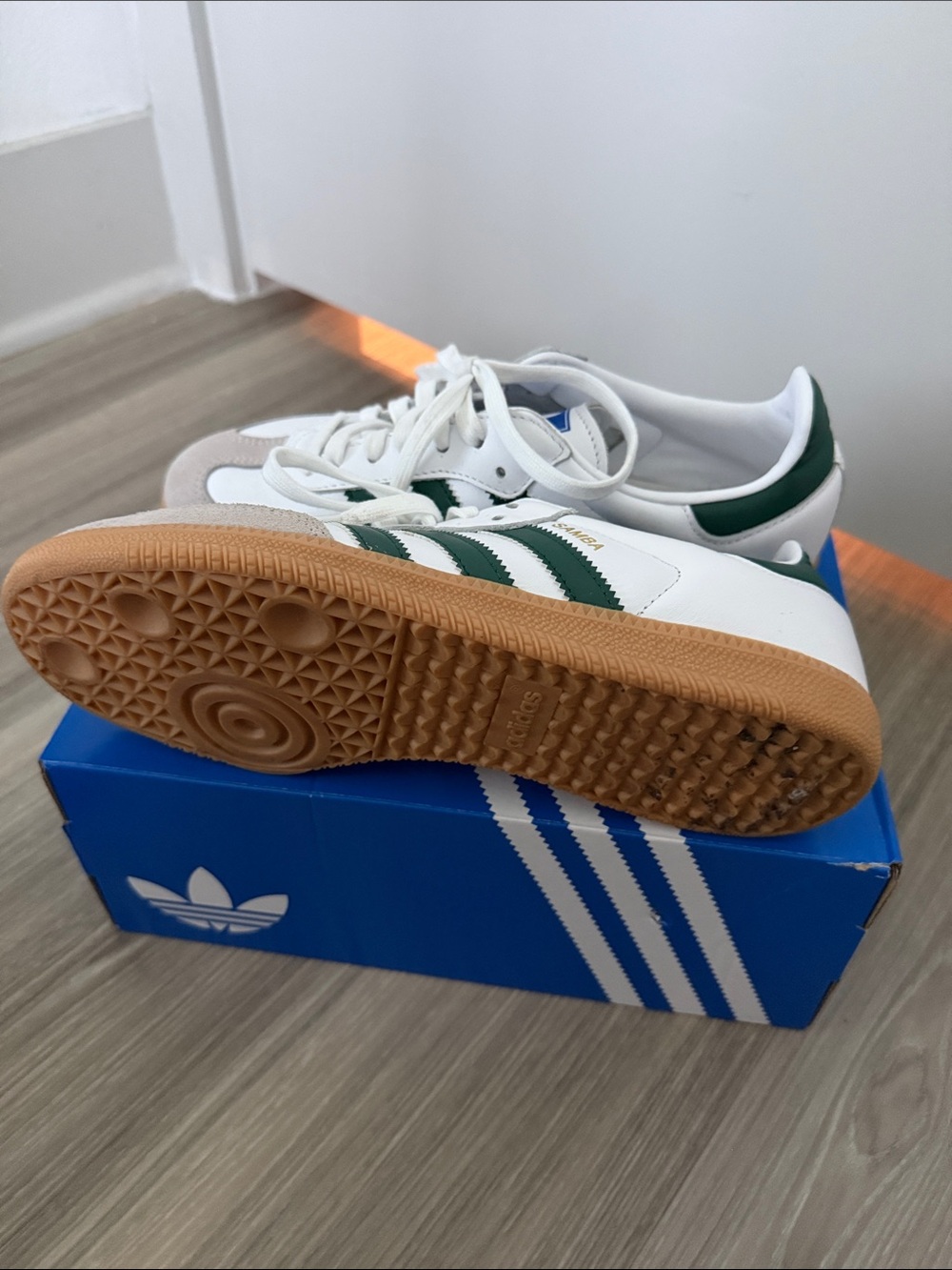 adidas White and Green Samba Sneakers with Gum Sole - Picture 7 of 8